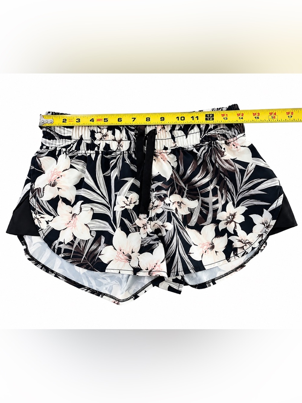 Hurley Women’s Floral Tropical Board Shorts Black Size S - Picture 10 of 10